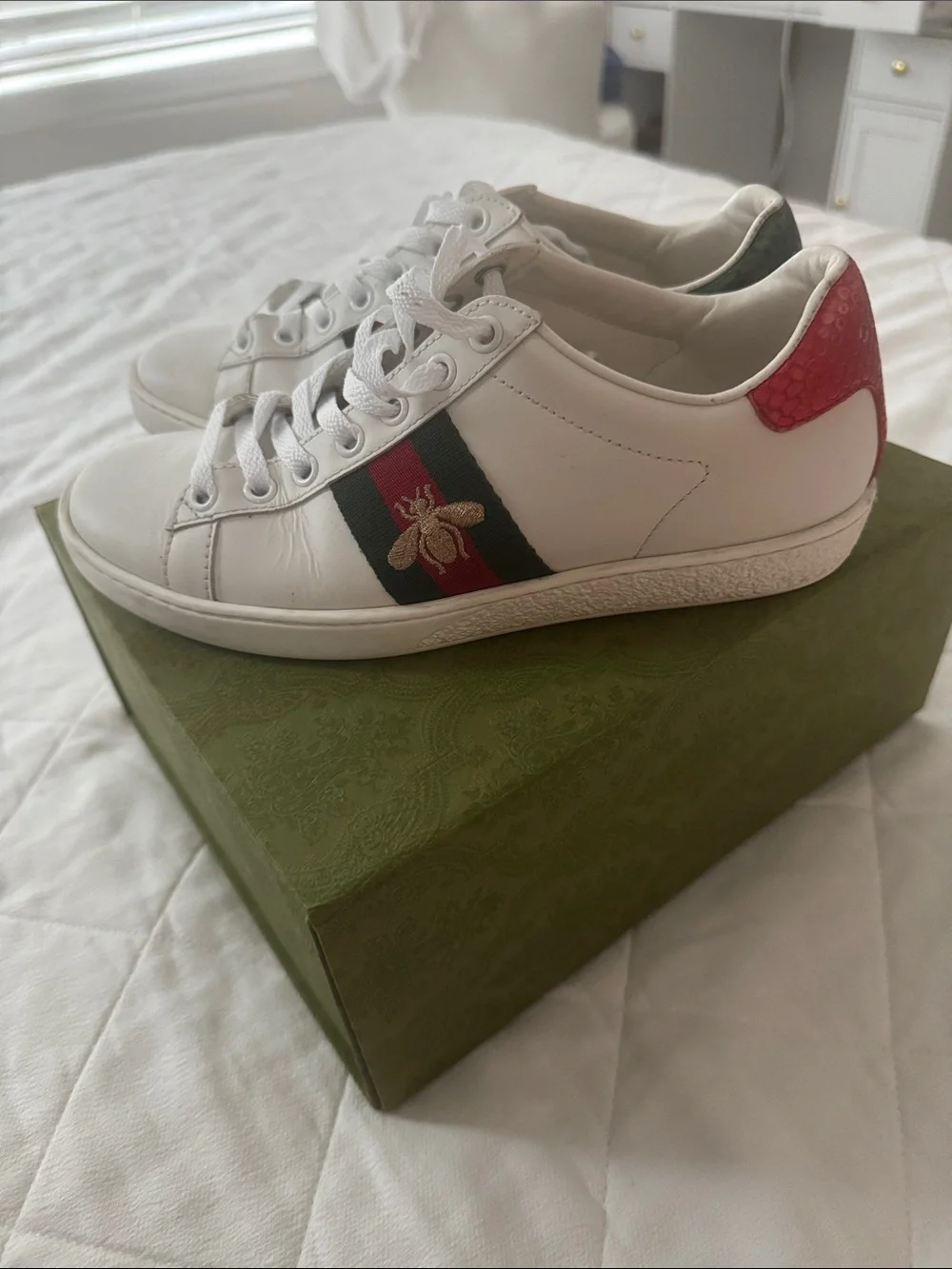 Gucci White Leather Sneakers with Red & Green